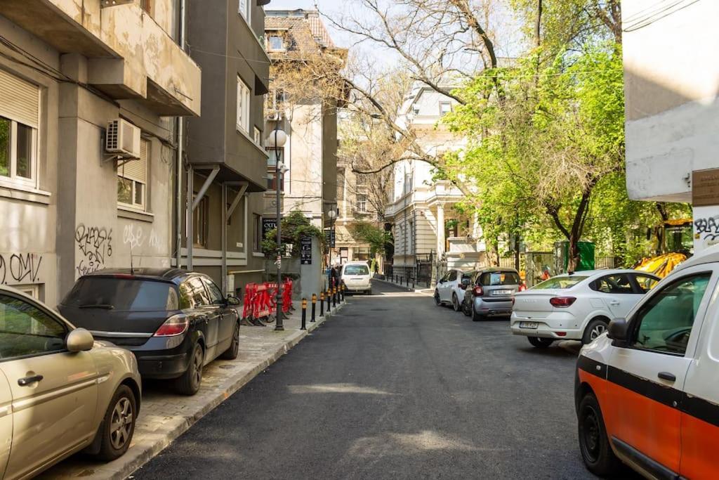 Cosy Nest M&N Condos Bucureşti Ngoại thất bức ảnh