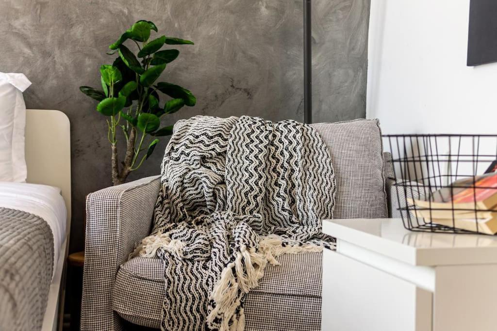 Cosy Nest M&N Condos Bucureşti Ngoại thất bức ảnh